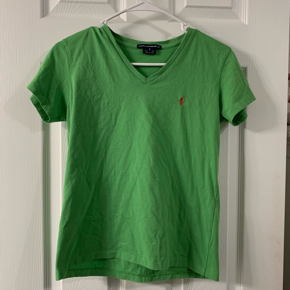 Ralph Lauren v neck tee size S